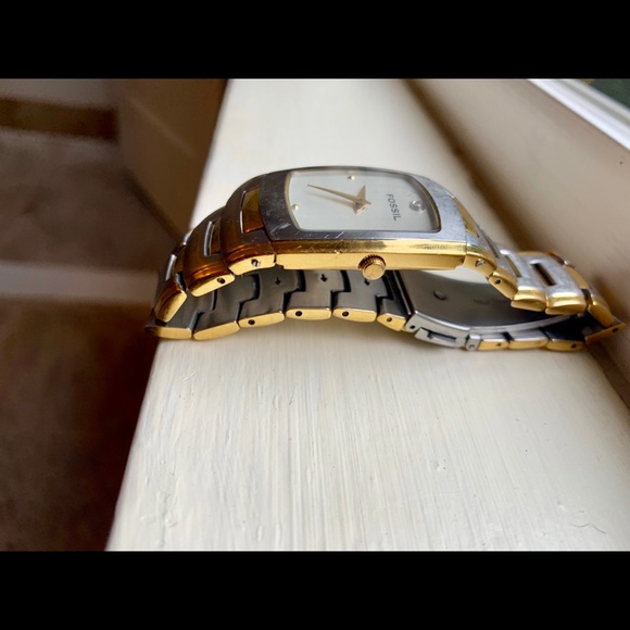 Fossil watch, with real diamond 💎 - Picture 3 of 4